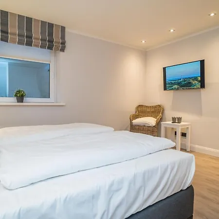 Lachmoewe - Nicolinenhof Apartman *