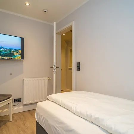 Lachmoewe - Nicolinenhof Wenningstedt-Braderup (Sylt)